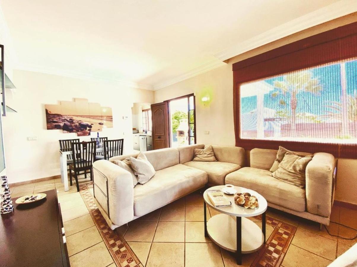 Villa Agatha, Vacaciones En Familia En Lanzarote 普拉亚布兰卡 外观 照片
