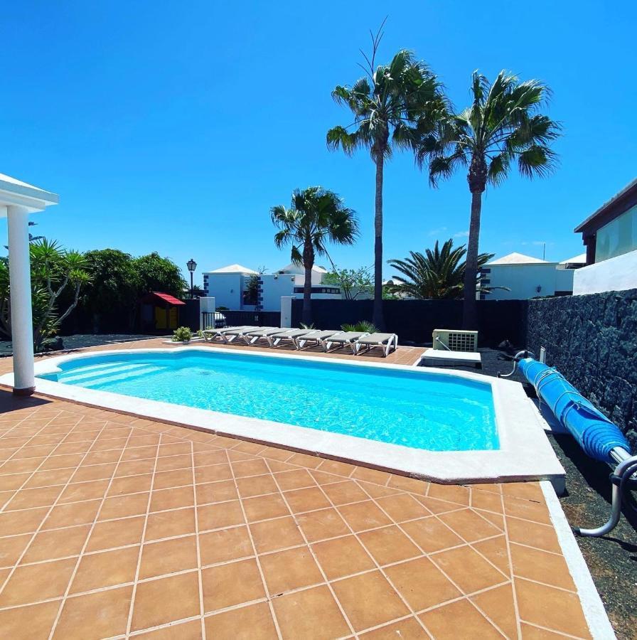 Villa Agatha, Vacaciones En Familia En Lanzarote 普拉亚布兰卡 外观 照片