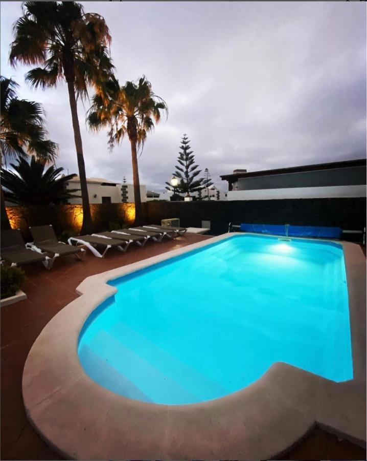 Villa Agatha, Vacaciones En Familia En Lanzarote 普拉亚布兰卡 外观 照片