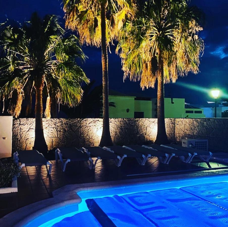 Villa Agatha, Vacaciones En Familia En Lanzarote 普拉亚布兰卡 外观 照片
